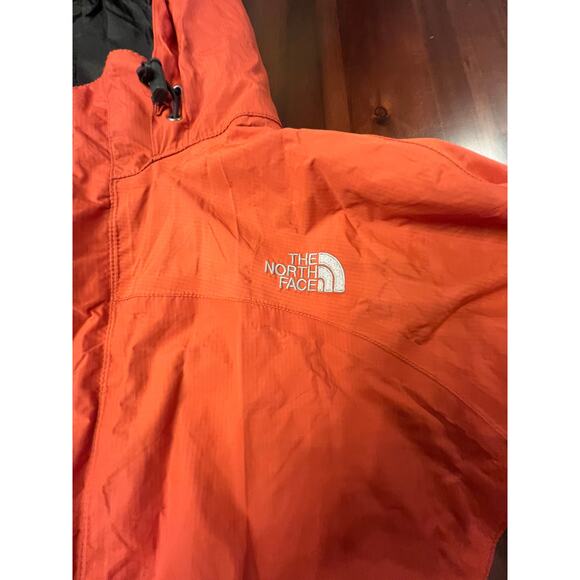 The North Face Men’s HyVent Waterproof Jacket – Orange/Brown – Size Medium (M/M) - Picture 2 of 5